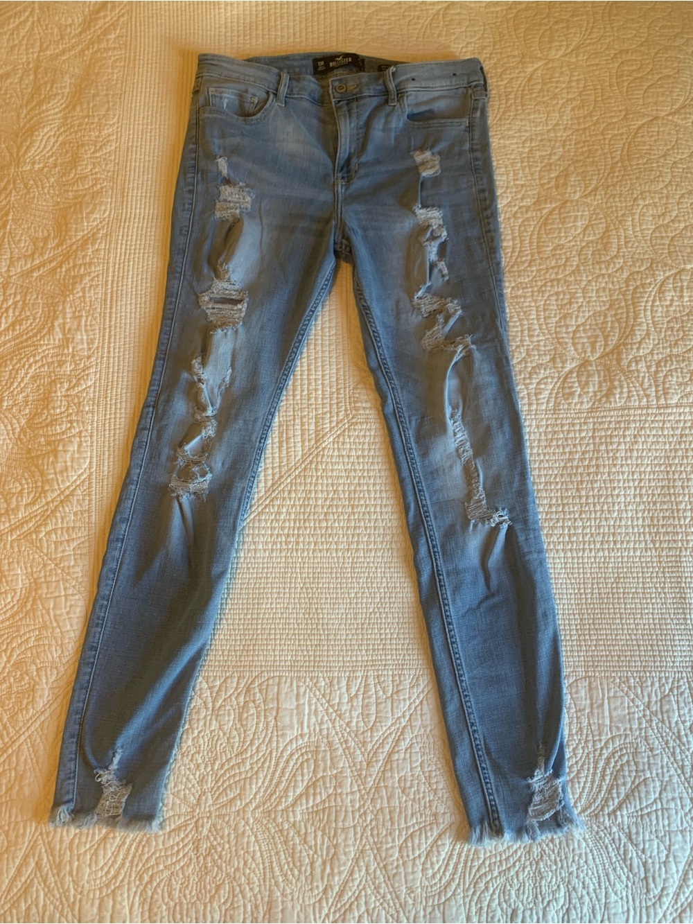 Hollister High Rise Super Skinny Distressed Jeans